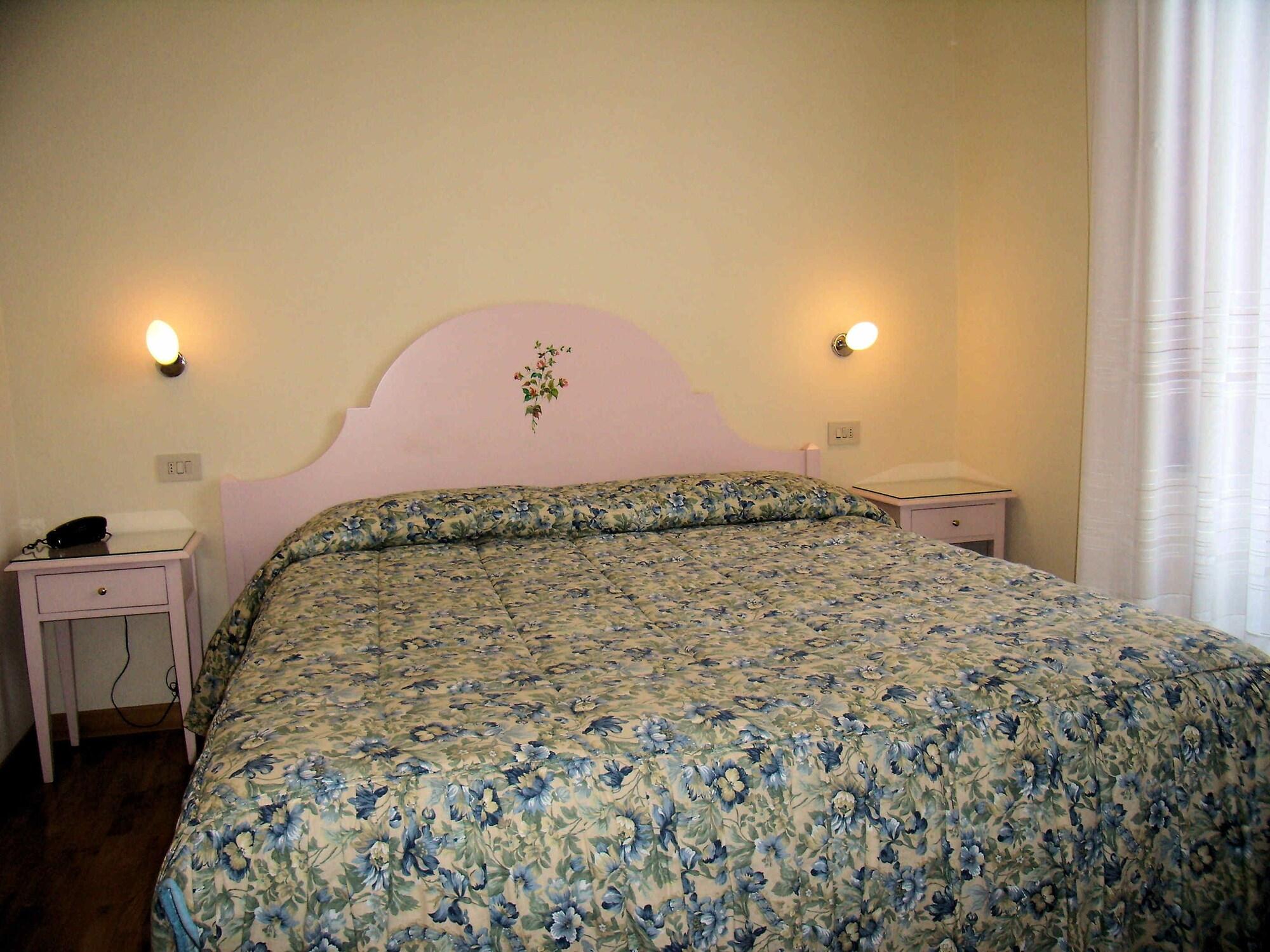 מונטה קטיני טרמה Hotel Savoia E Campana מראה חיצוני תמונה