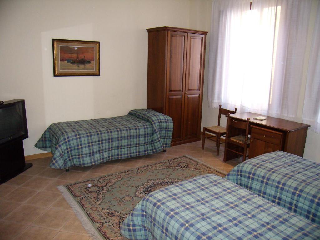 מונטה קטיני טרמה Hotel Savoia E Campana חדר תמונה